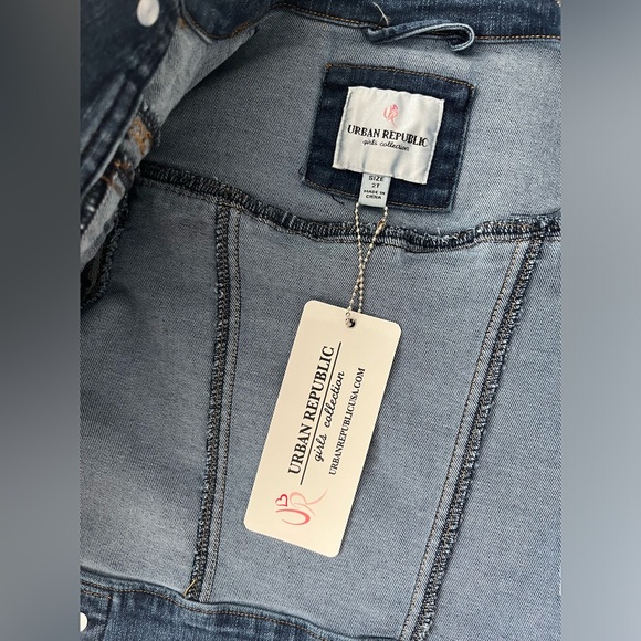 Urban Republic Jean Jacket NWT 2T with ruffles - Picture 3 of 3